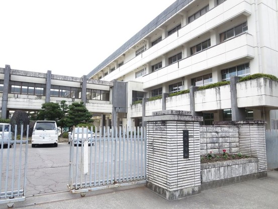 detached 愛媛県宇和島市和霊元町３丁目1-1 ヴェルディール和霊 101号室