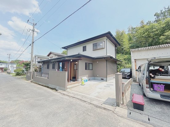 detached 佐賀県三養基郡みやき町大字白壁
地図を見る
