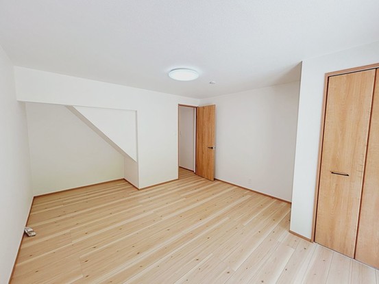 detached 佐賀県三養基郡みやき町大字白壁
地図を見る
