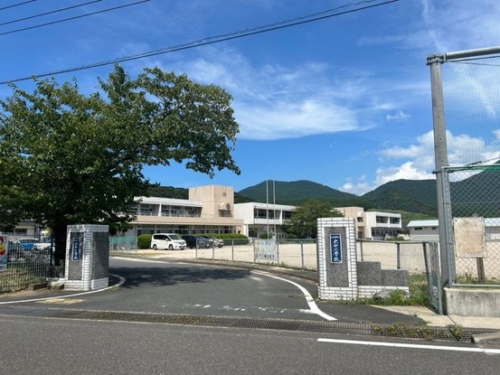 detached 佐賀県西松浦郡有田町大木宿
地図を見る