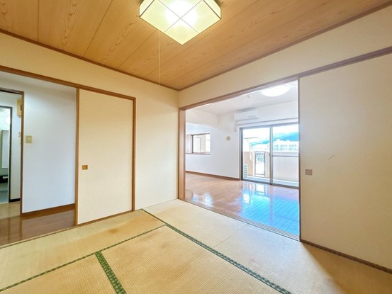 apartment 佐賀県伊万里市二里町八谷搦
地図を見る