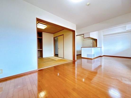 apartment 佐賀県伊万里市二里町八谷搦
地図を見る