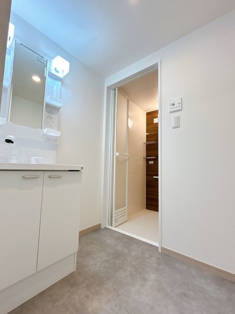 apartment 大分県大分市大字津守64番1 第五奈良勘ビル 105号室