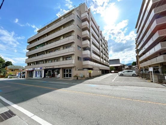 apartment 熊本県熊本市中央区帯山６丁目3-37 ペアレンツ坂本 2-A