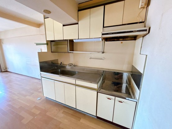 apartment 熊本県熊本市中央区帯山６丁目3-37 ペアレンツ坂本 2-A