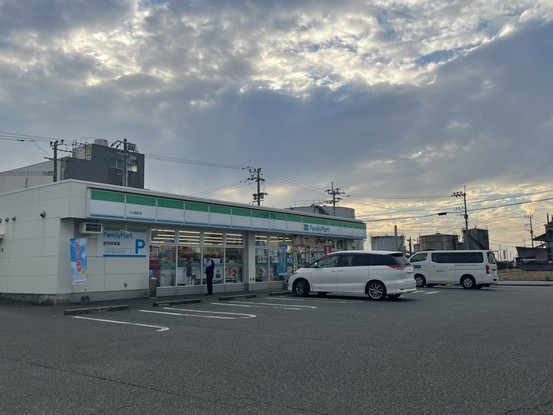 detached 熊本県八代市郡築一番町
地図を見る