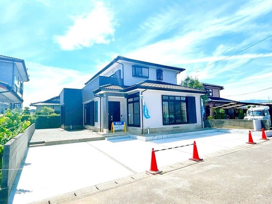 detached 宮崎県児湯郡高鍋町大字北高鍋
地図を見る