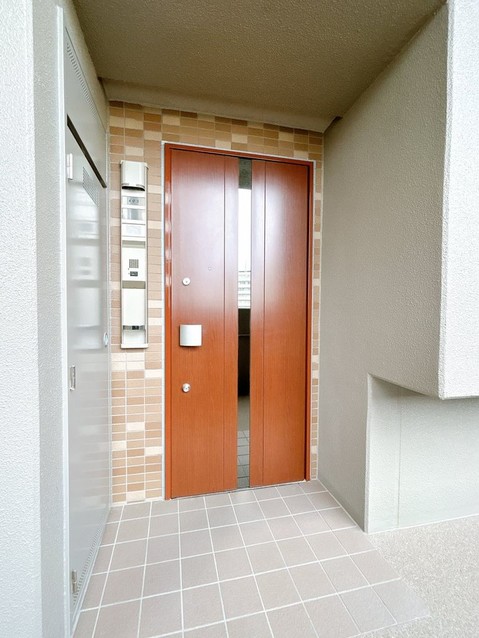 apartment 宮崎県宮崎市橘通東１丁目
地図を見る