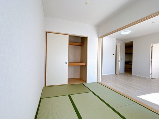 apartment 宮崎県宮崎市橘通東１丁目
地図を見る