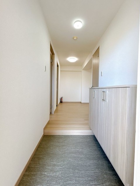 apartment 沖縄県浦添市字宮城4丁目3番14号 1階