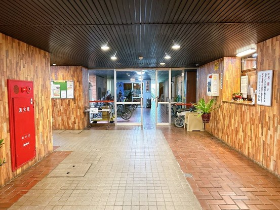 apartment 沖縄県浦添市字宮城4丁目3番14号 1階