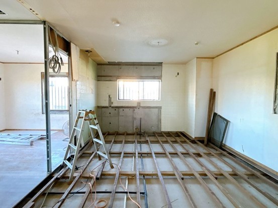 apartment 沖縄県浦添市字宮城4丁目3番14号 1階