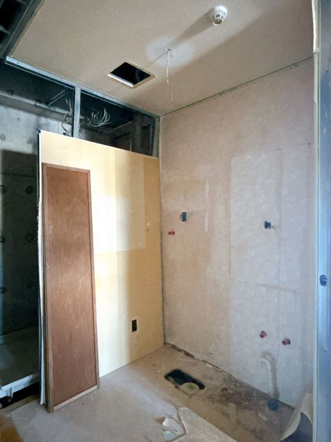 apartment 沖縄県浦添市字宮城4丁目3番14号 1階