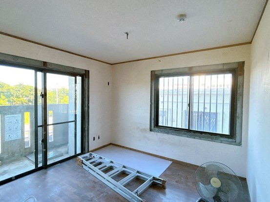 apartment 沖縄県浦添市字宮城4丁目3番14号 1階