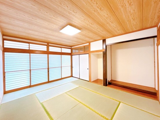 detached 山形県米沢市万世町桑山
地図を見る