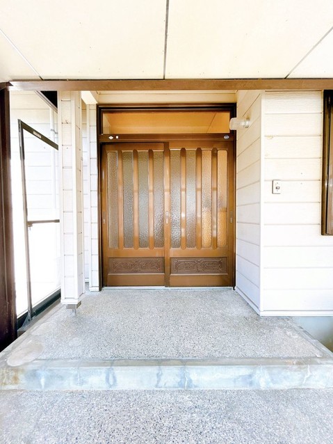 detached 山形県米沢市東大通１丁目
地図を見る