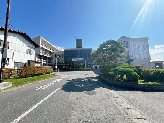 detached 山形県南陽市椚塚
地図を見る