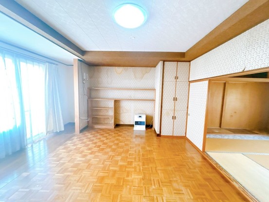 detached 山形県南陽市漆山
地図を見る