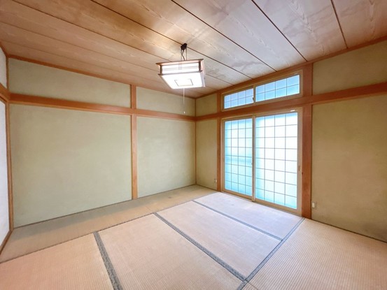 detached 山形県長井市館町南
地図を見る