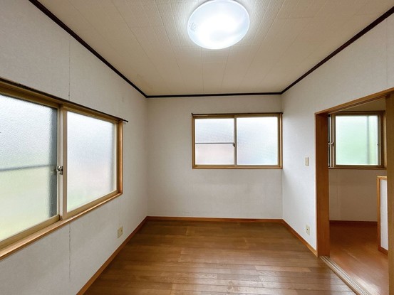 detached 山形県長井市館町南
地図を見る