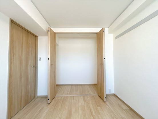 apartment 群馬県高崎市小八木町810-5