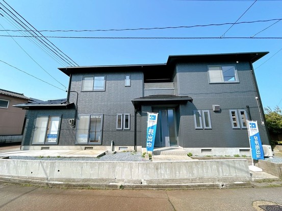 detached 新潟県新発田市富塚町２丁目2‐32 朝日ビル2階