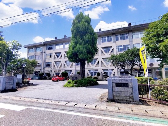 detached 新潟県新発田市富塚町２丁目2‐32 朝日ビル2階
