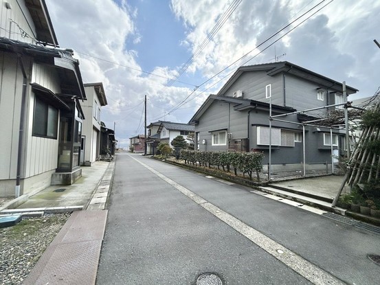 detached 新潟県新発田市富塚町２丁目2‐32 朝日ビル2階