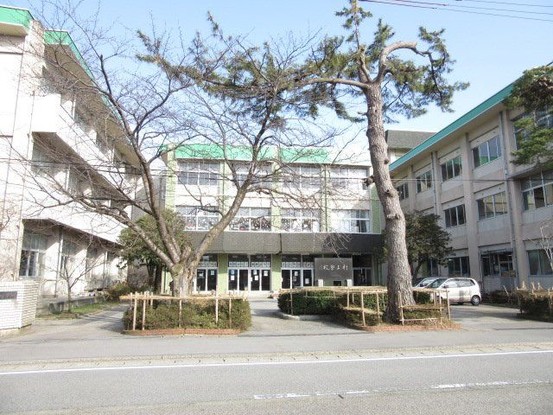 apartment 新潟県新発田市富塚町２丁目2‐32 朝日ビル2階