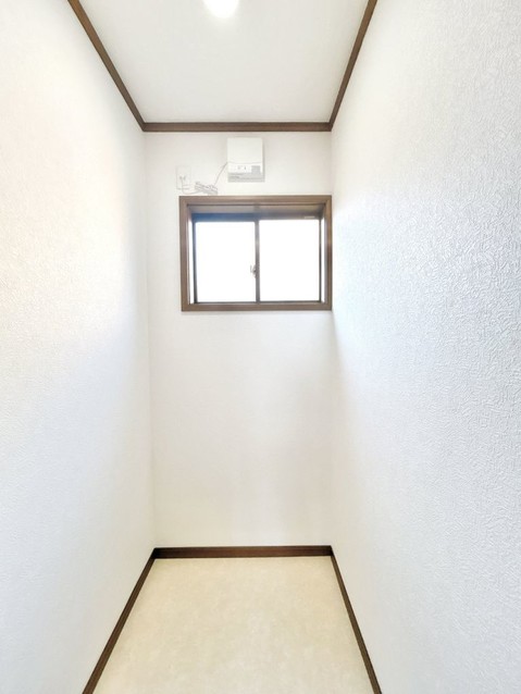 detached 新潟県新発田市富塚町２丁目2‐32 朝日ビル2階