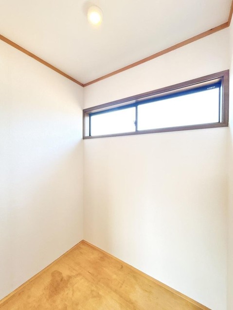 detached 新潟県新発田市富塚町２丁目2‐32 朝日ビル2階