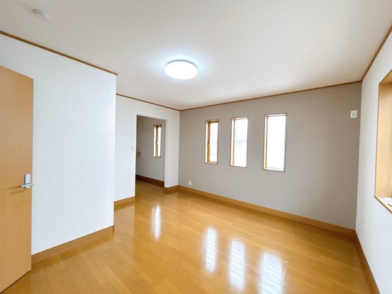 detached 新潟県新発田市富塚町２丁目2‐32 朝日ビル2階