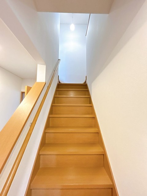 detached 新潟県新発田市富塚町２丁目2‐32 朝日ビル2階