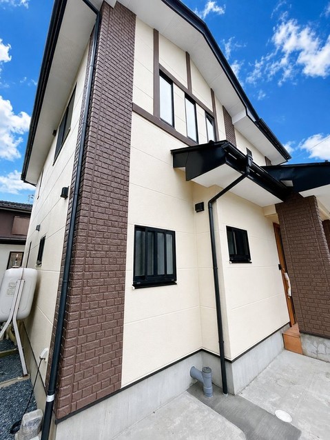 detached 新潟県新発田市富塚町２丁目2‐32 朝日ビル2階