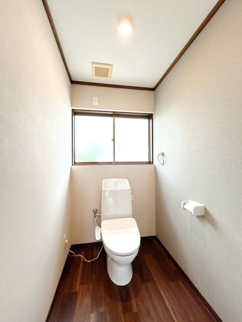 detached 新潟県新発田市富塚町２丁目2‐32 朝日ビル2階