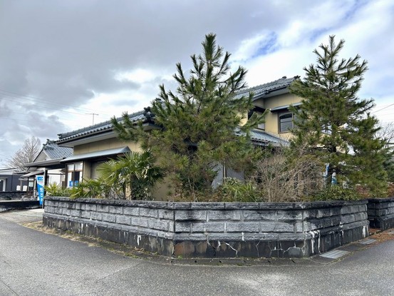 detached 新潟県新発田市富塚町２丁目2‐32 朝日ビル2階