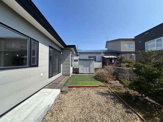 detached 北海道登別市若草町２丁目13-9 シルク21 102号室