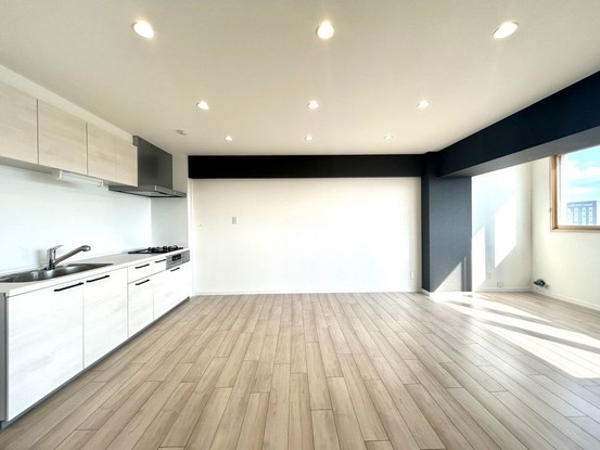 apartment 北海道登別市若草町２丁目13-9 シルク21 102号室