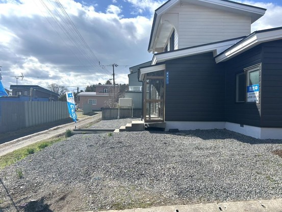 apartment 北海道登別市若草町２丁目13-9 シルク21 102号室