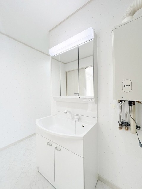 apartment 北海道登別市若草町２丁目13-9 シルク21 102号室