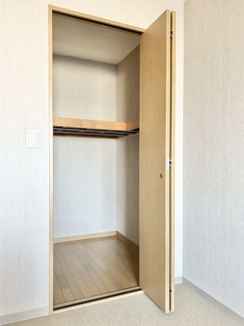 apartment 香川県丸亀市田村町1774番地2 マイタウン 西棟中