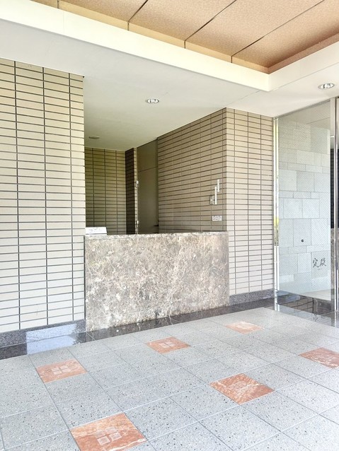 apartment 香川県丸亀市田村町1774番地2 マイタウン 西棟中