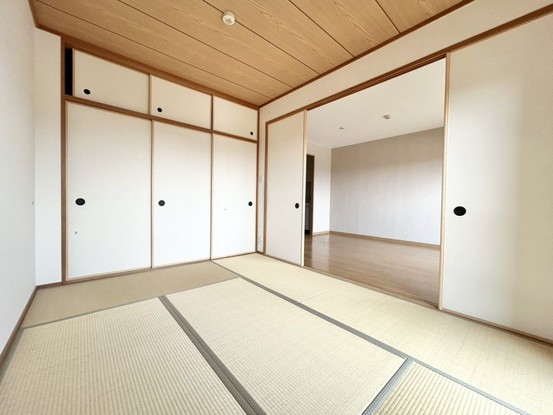 apartment 香川県丸亀市田村町1774番地2 マイタウン 西棟中
