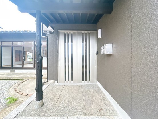apartment 富山県高岡市福岡町大滝
地図を見る