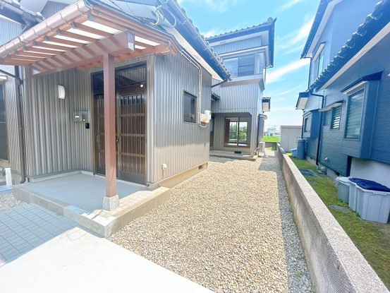 apartment 富山県高岡市福岡町矢部
地図を見る