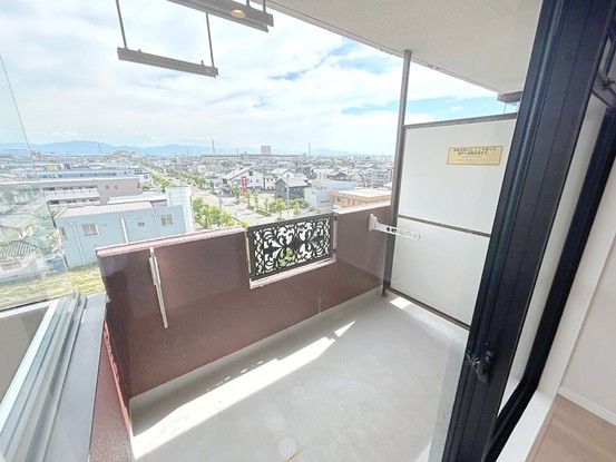 apartment 富山県高岡市東上関
地図を見る