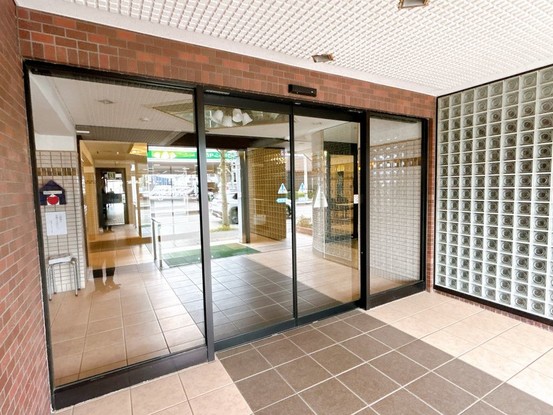 apartment 富山県高岡市東上関
地図を見る