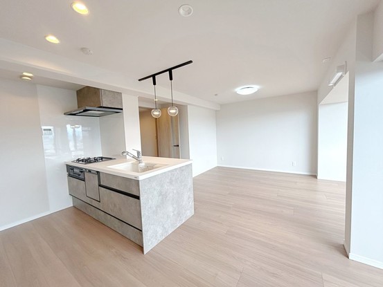 apartment 富山県高岡市東上関
地図を見る