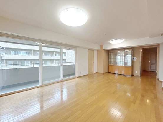 apartment 富山県高岡市向野町３丁目
地図を見る