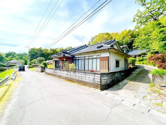 detached 鹿児島県薩摩郡さつま町宮之城屋地
地図を見る